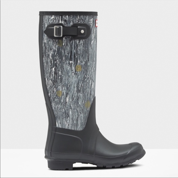 Hunter Boots - Picture 1 of 16